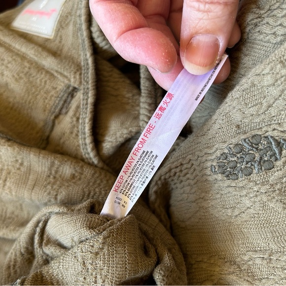 NWOT Free People Movement Hot Shot Cable Knit Onesie RARE - Light Army Green XS - Picture 12 of 16